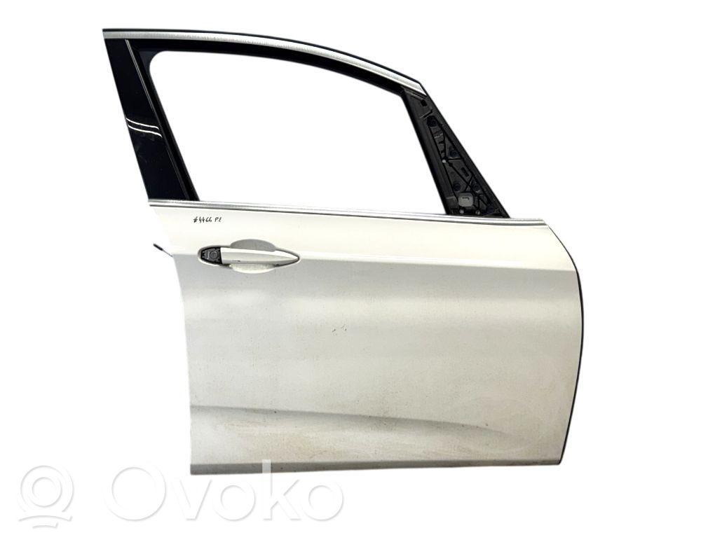 BMW 2 F46 Drzwi przednie 