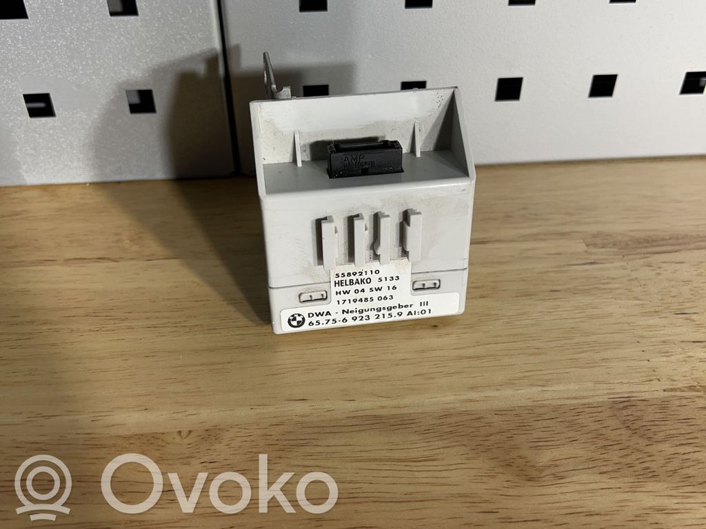 BMW 5 E39 Yaw turn rate sensor 