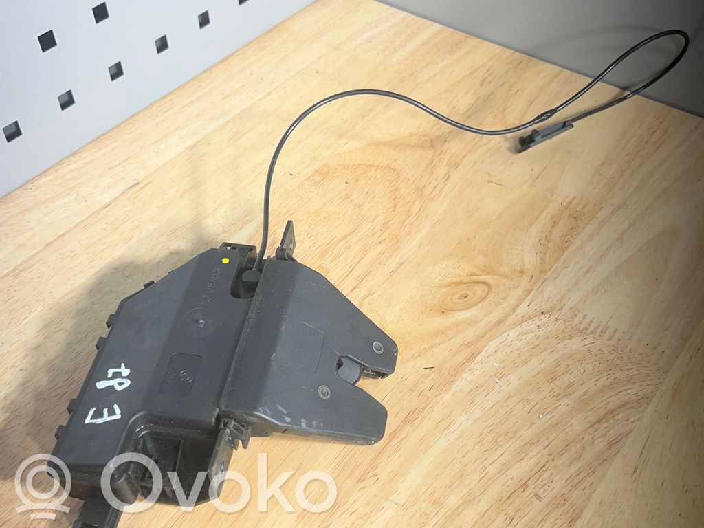 Tailgate/trunk/boot lock/catch/latch   7840617