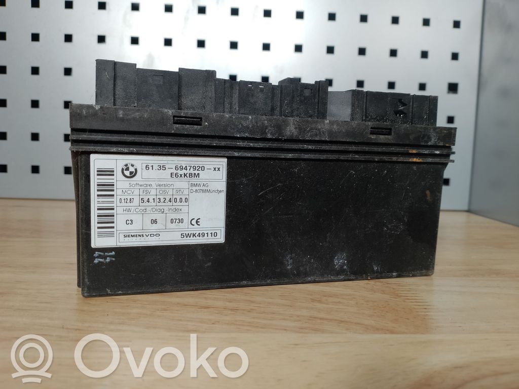 BMW 5 E60 E61 Komforta modulis 