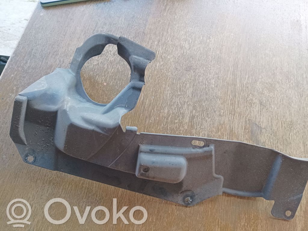 BMW 1 E81 E87 Alustan etusuoja välipohja 