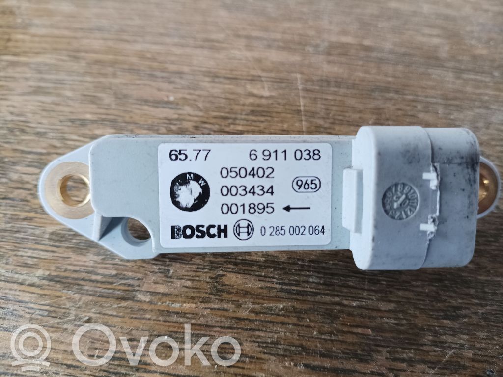 BMW 3 E46 Airbagsensor Crashsensor Drucksensor 