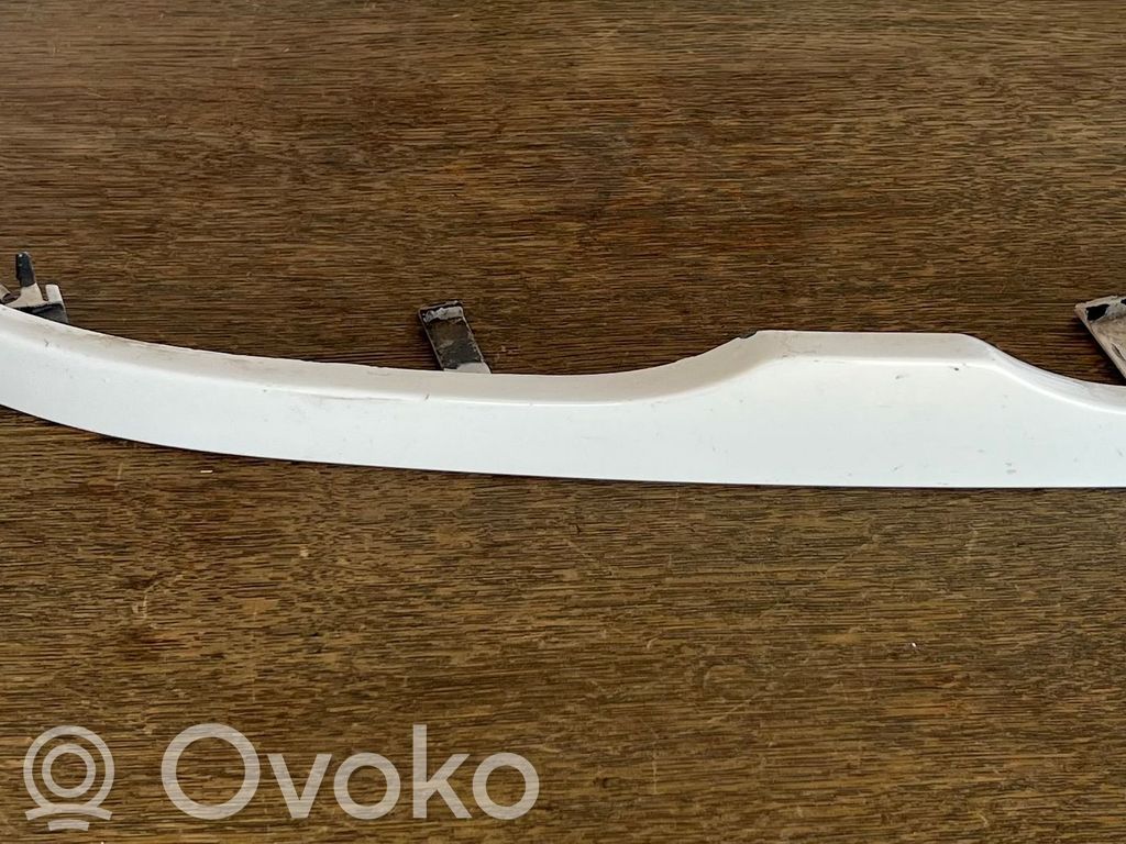 BMW 3 E46 Under headlight/headlamp trim 