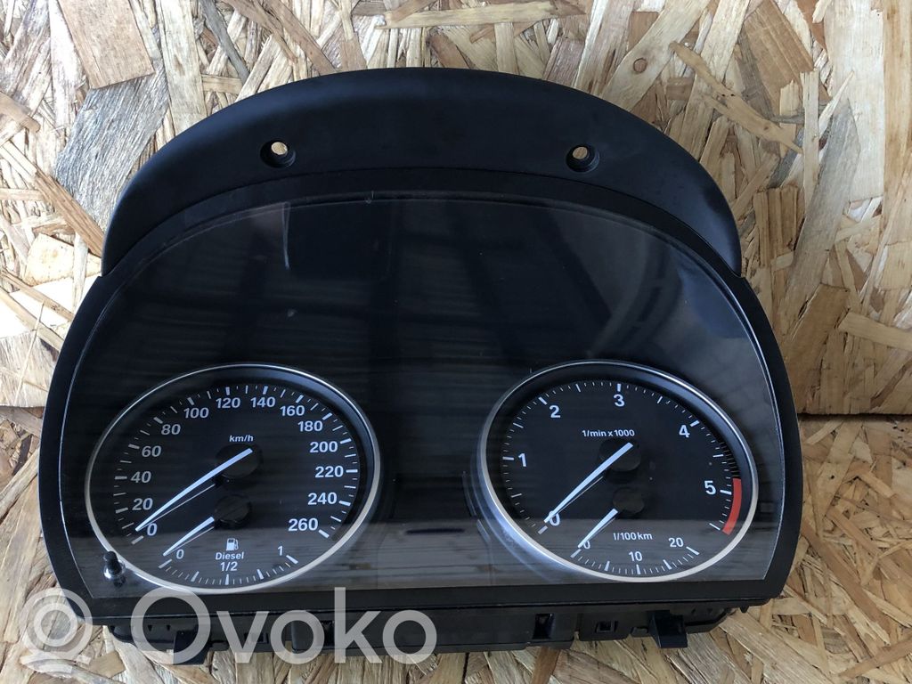 BMW 3 E90 E91 Spidometras (prietaisų skydelis) 