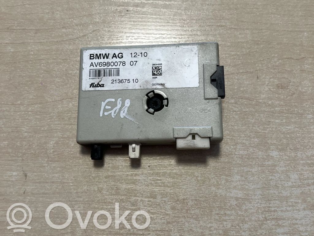 BMW 1 E82 E88 Antenos stiprintuvas 