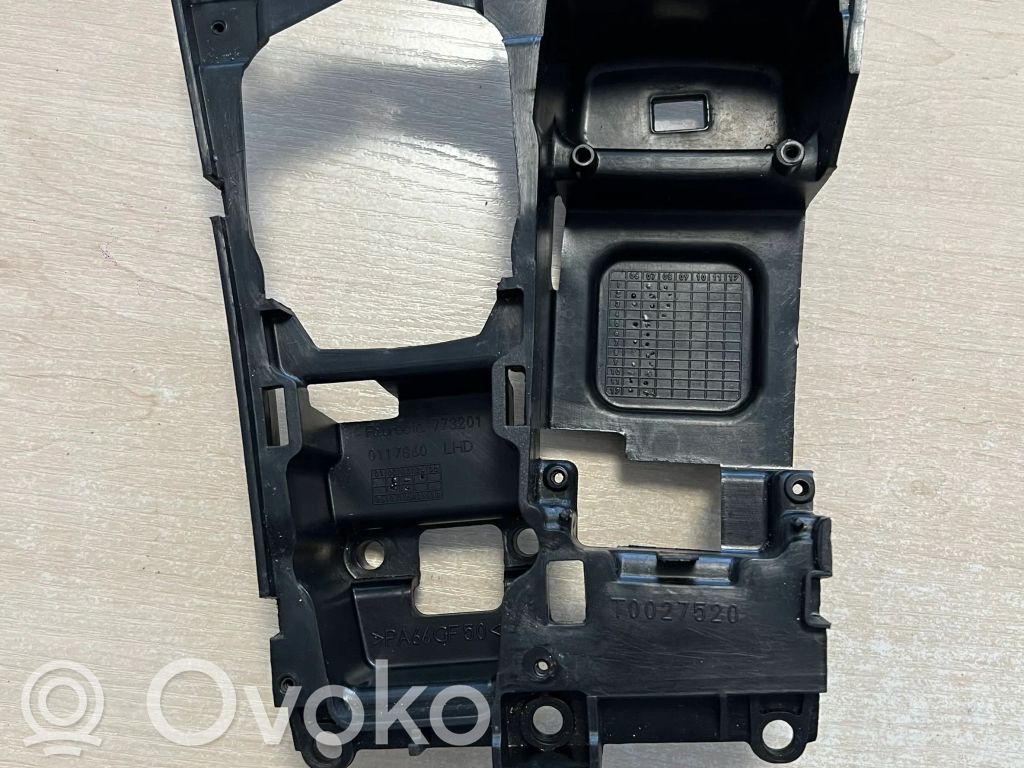 BMW X5 E70 Gear shifter surround trim plastic 