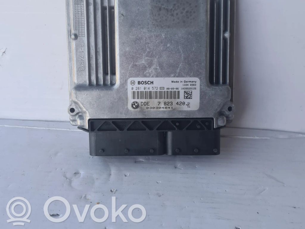 BMW 1 E81 E87 Engine control unit/module 