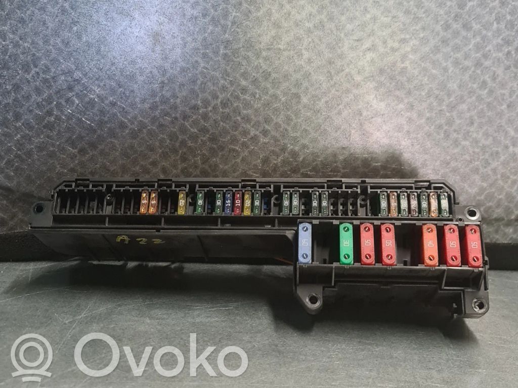 BMW 5 E60 E61 Saugiklių dėžė (komplektas) 