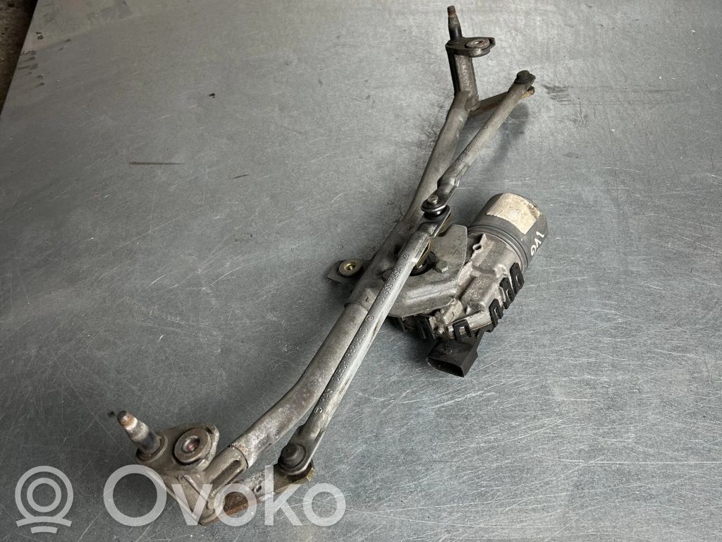Volkswagen Golf IV Mechanizm i silniczek wycieraczek szyby przedniej / czołowej 