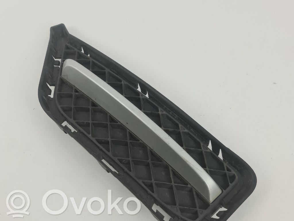 BMW X1 E84 Front bumper lower grill 