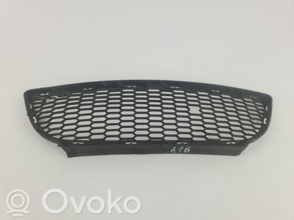 BMW 3 E90 E91 Front bumper lower grill 