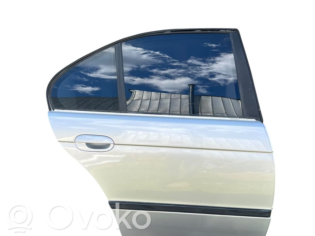 BMW 5 E39 Galinės durys 
