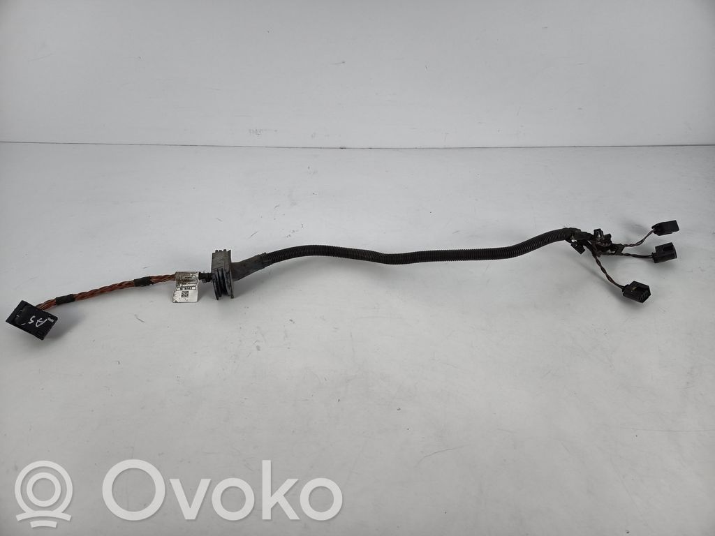 BMW 3 E92 E93 Fuel injector wires 
