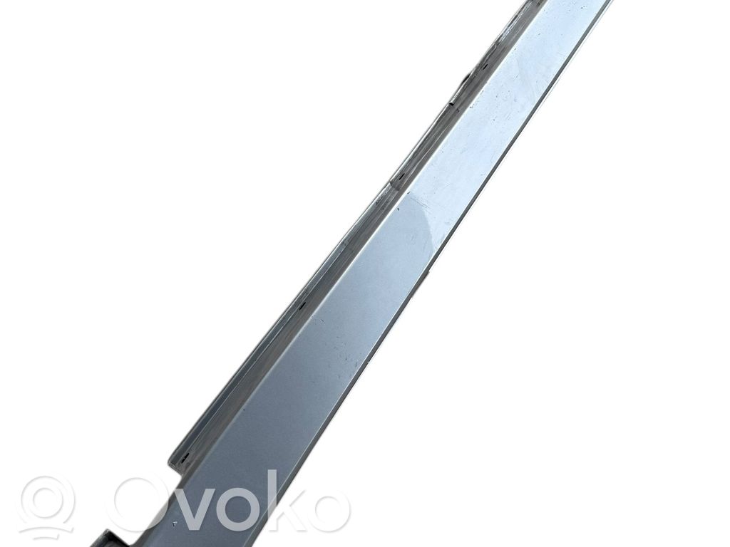 Slenkstis   7178121