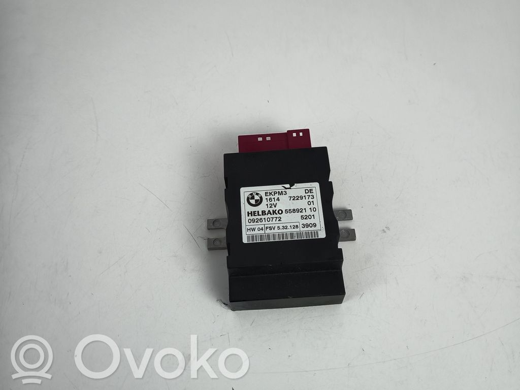 BMW 3 E90 E91 Degvielas sūkņa vadības bloks 