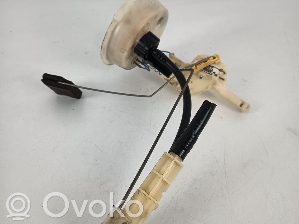 BMW 3 E46 Fuel level sensor 