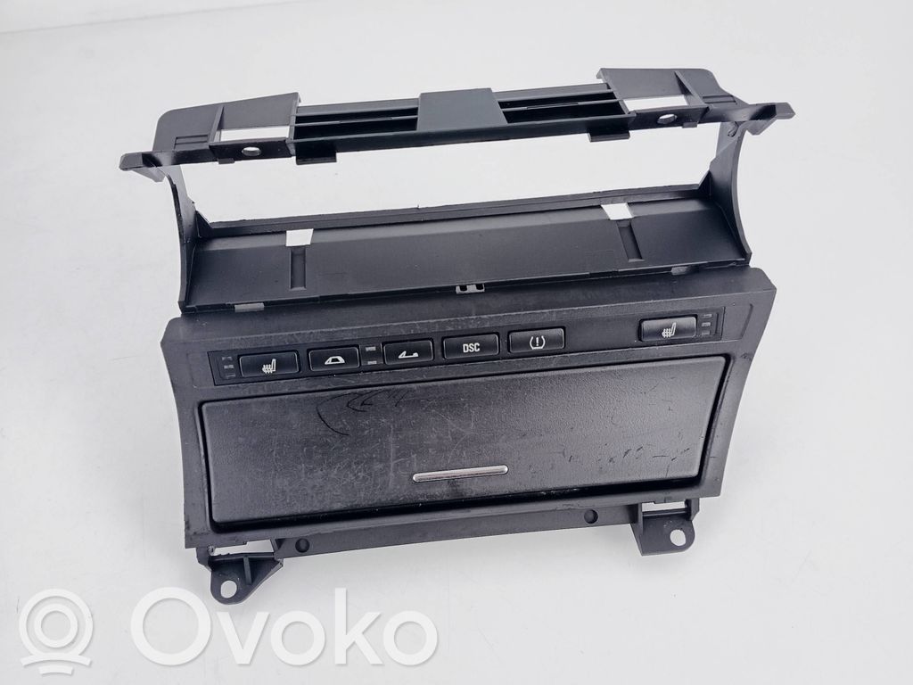 Console centrale, commande chauffage/clim   8268889,8268890,6925480