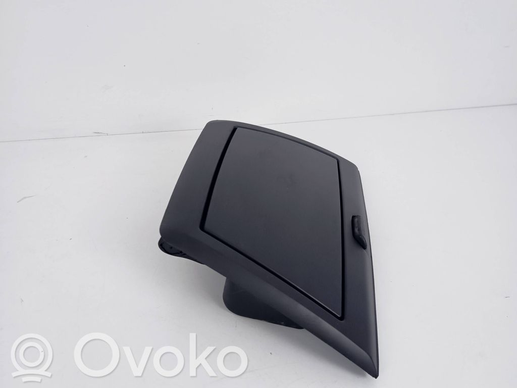 BMW X3 E83 Glove box 