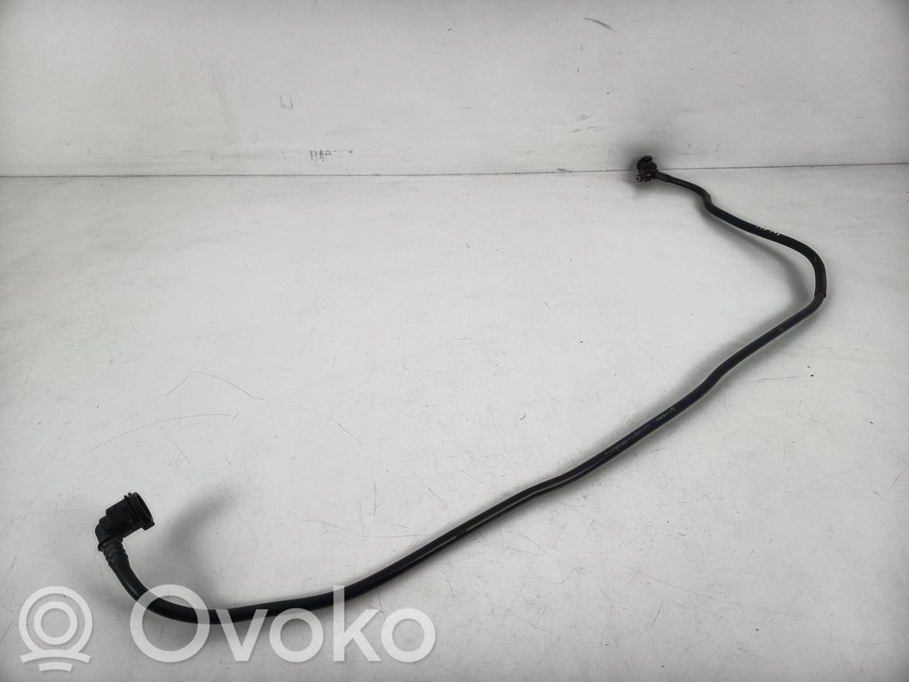 BMW 1 F20 F21 Conductă/furtun lichid de răcire motor 