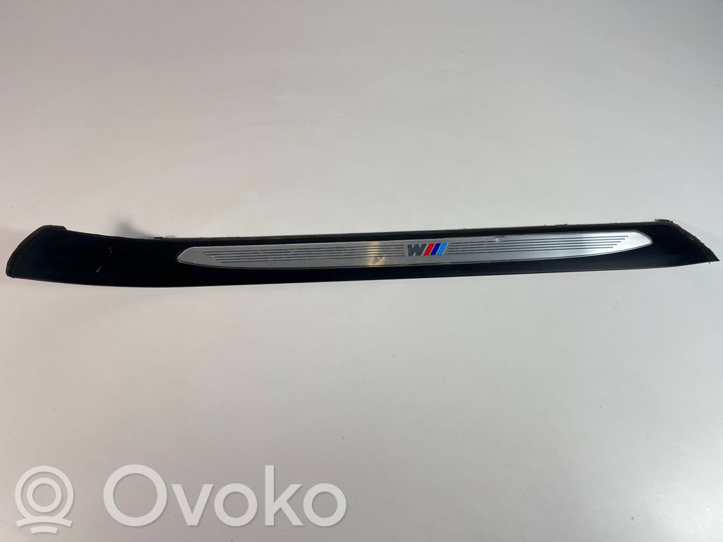 BMW 3 E90 E91 Garniture marche-pieds avant 