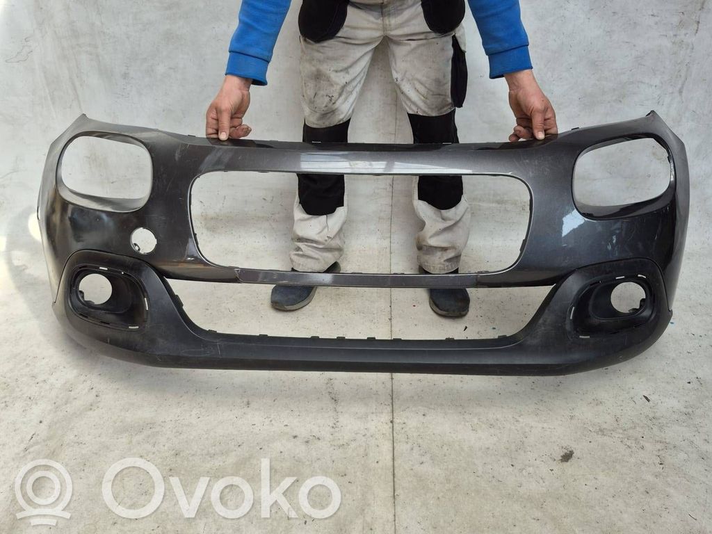 Front bumper   9813378877