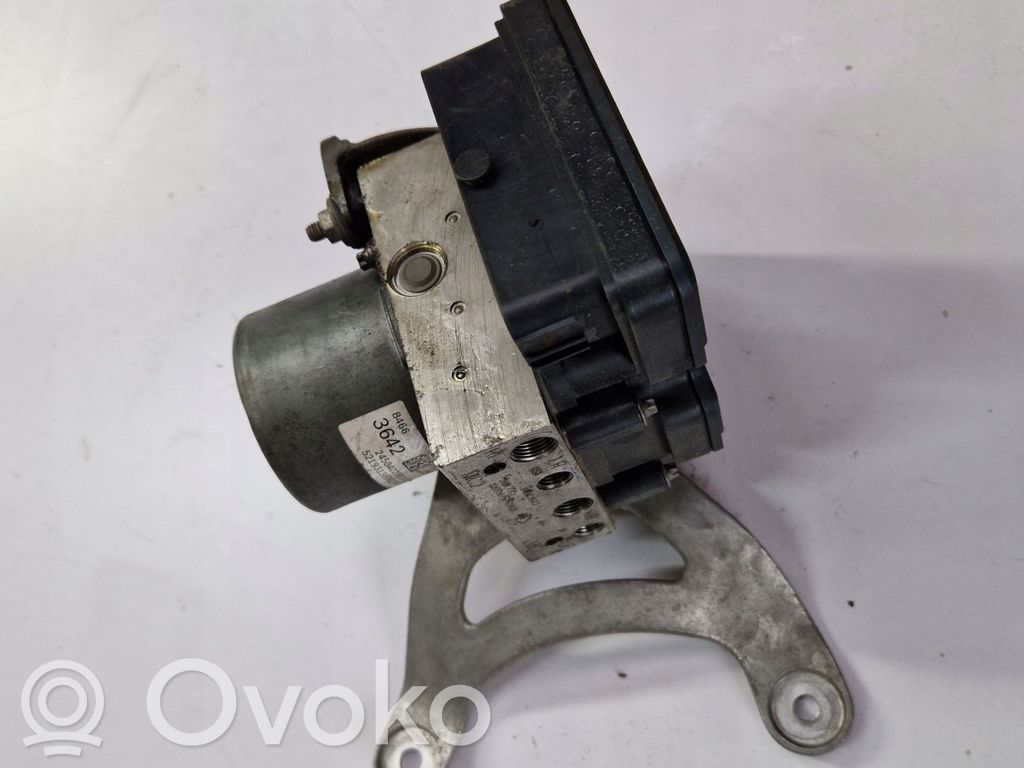 Opel Insignia B ABS bloks 