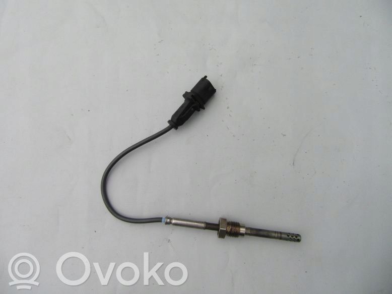 Opel Astra J Izplūdes gāzu temperatūras sensors 