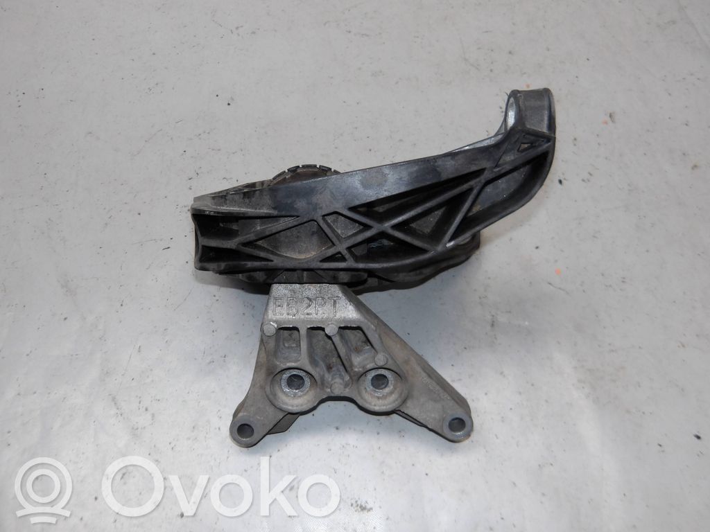 Engine mounting bracket   ES2PT