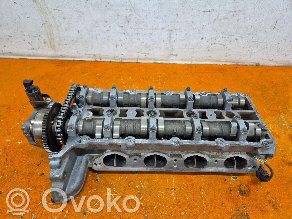 Jaguar S-Type Engine head 