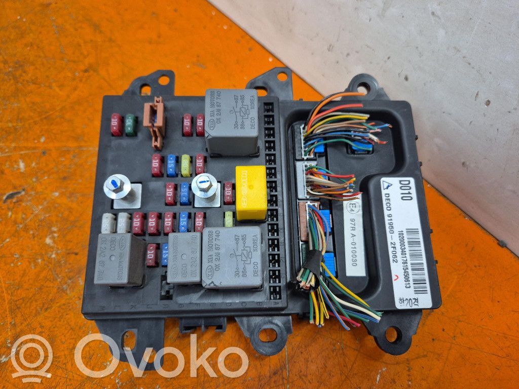KIA Cerato Fan control module 
