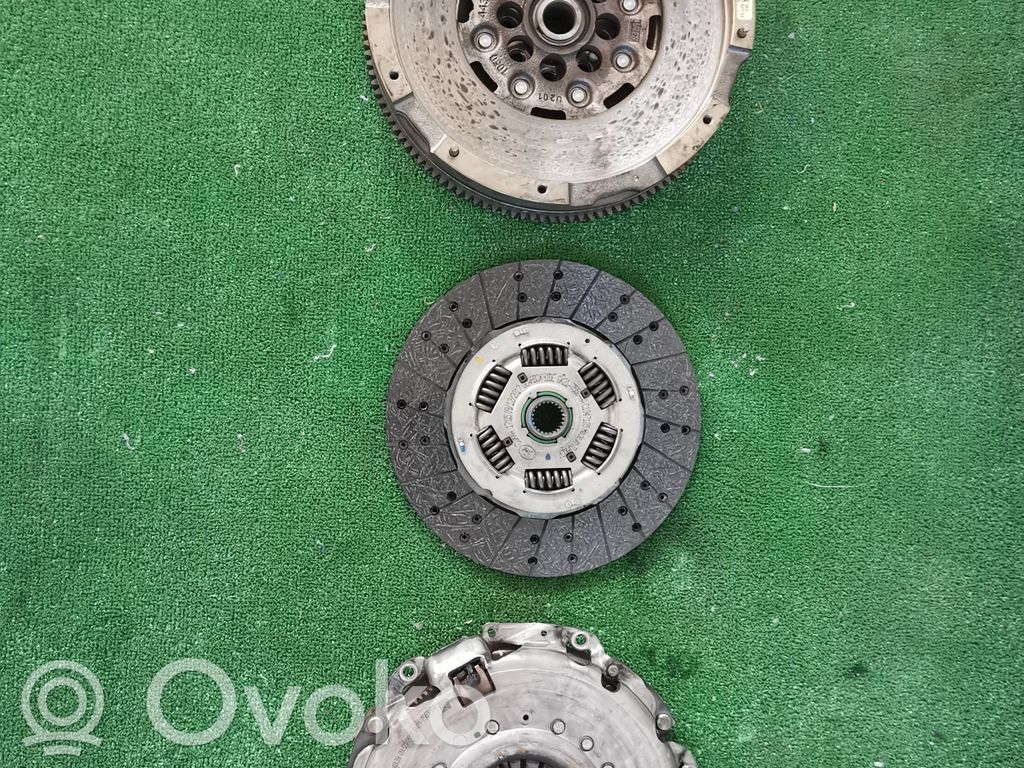 Kupplungssatz   GK217563BA,GK217550AA,GK216477AA