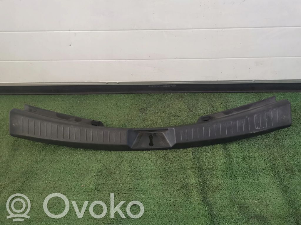Protector del borde del maletero/compartimento de carga   KD456889X