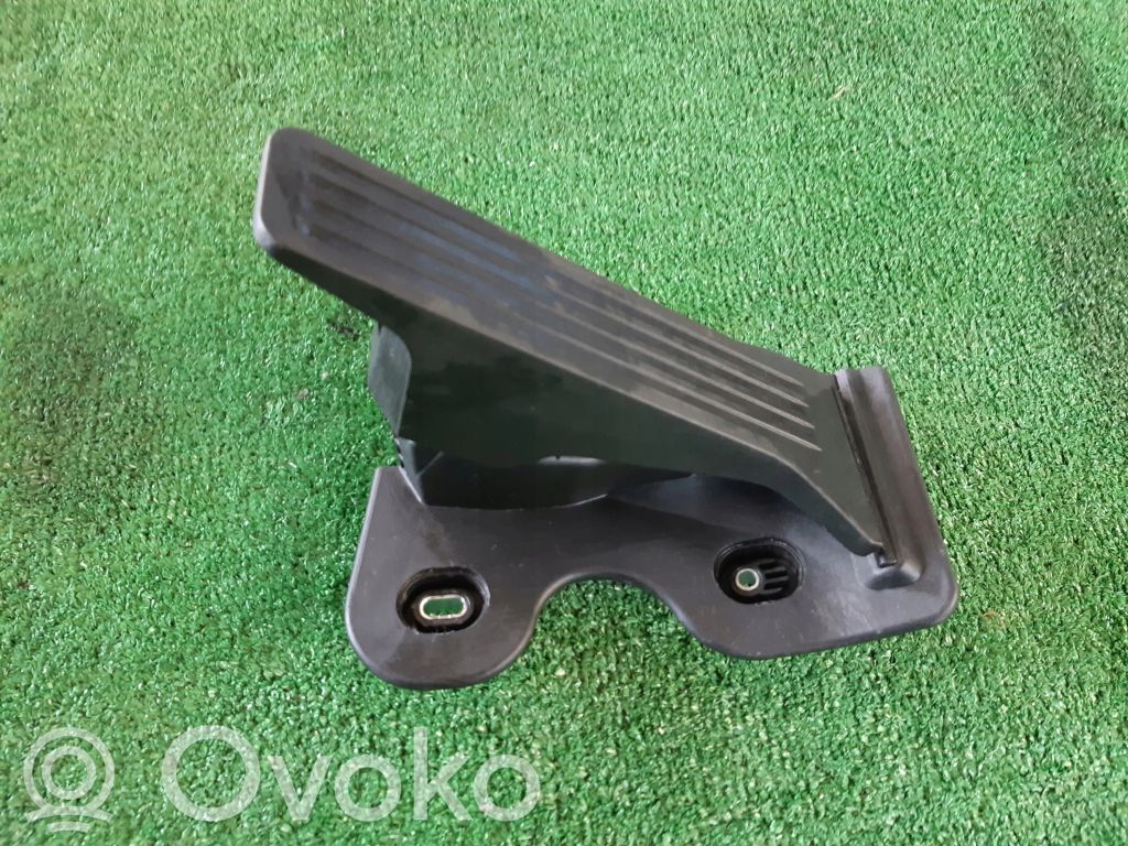 Mazda CX-5 Akceleratoriaus pedalas 