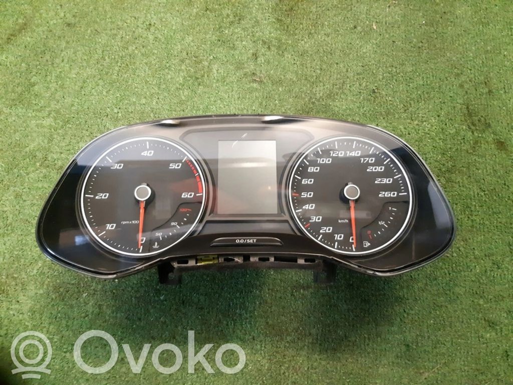 Seat Leon (5F) Speedometer (instrument cluster) 