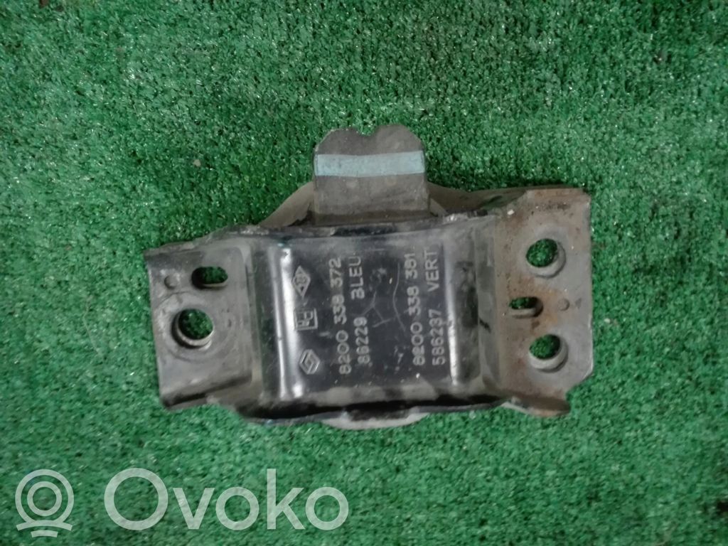 Renault Scenic II -  Grand scenic II Engine mount bracket 