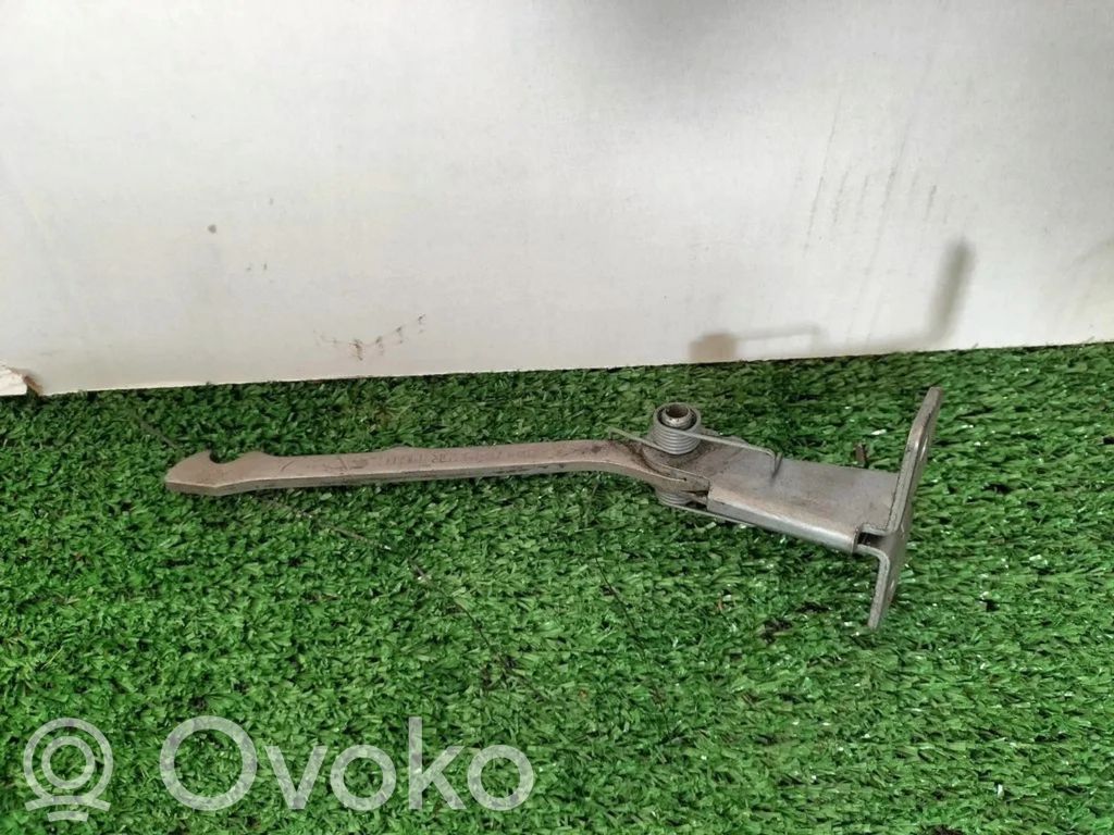 Dacia Dokker Ogranicznik drzwi tylnych samochodów dostawczych 