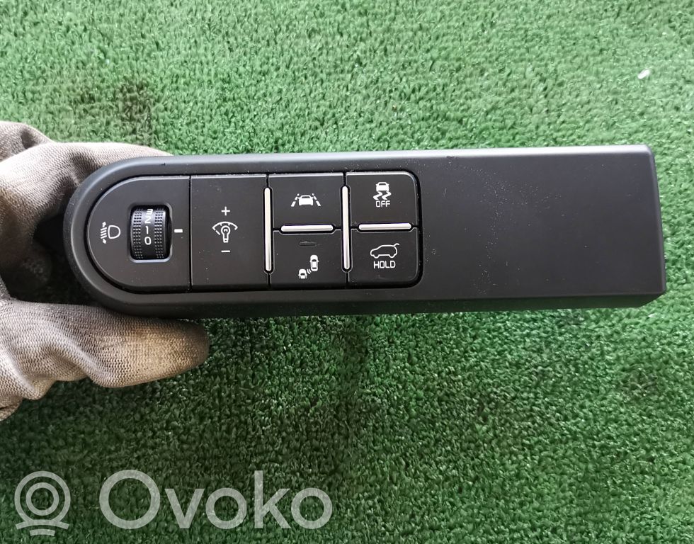 KIA Pro Cee'd III Unidad de control de la consola central 