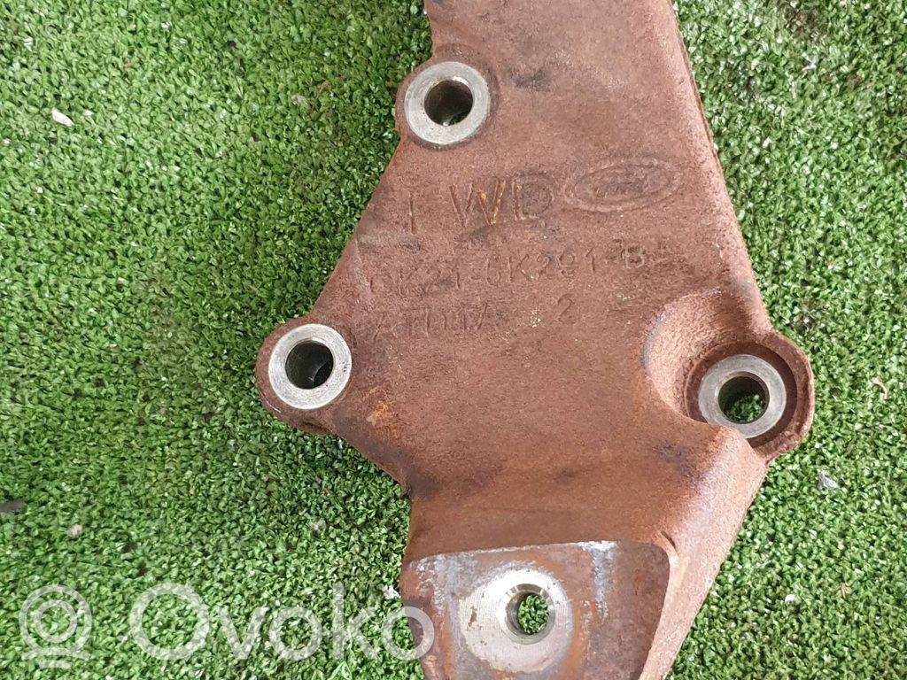 Ford Transit Custom Engine mounting bracket 