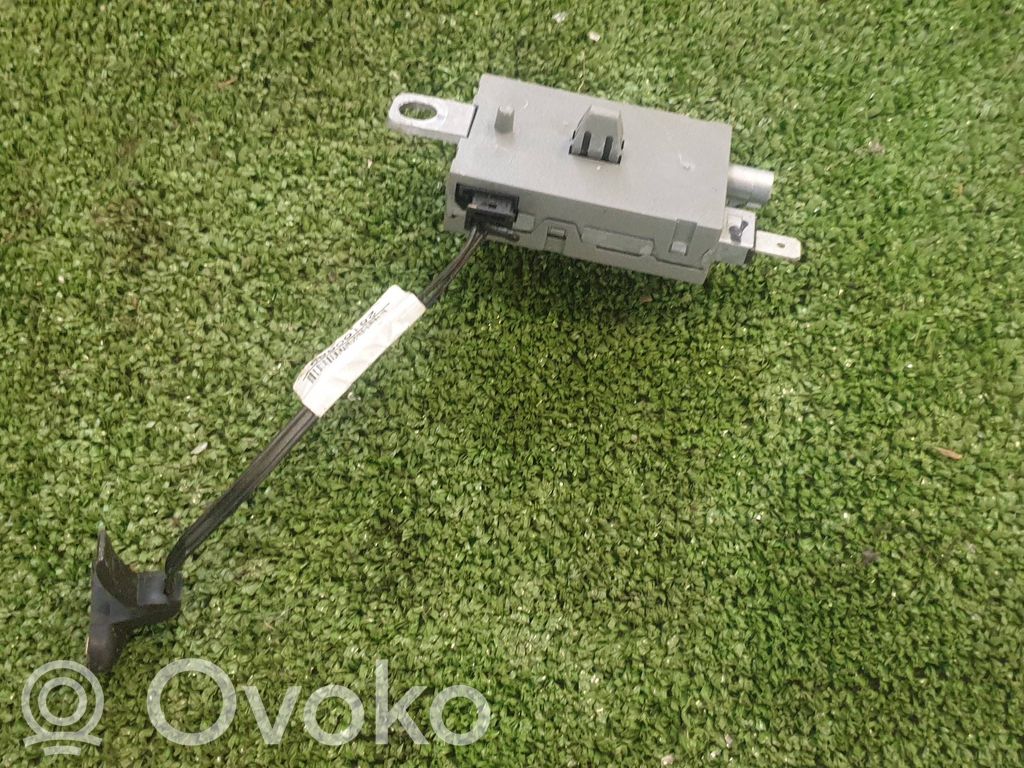 Ford Mondeo MK V Antenos stiprintuvas 