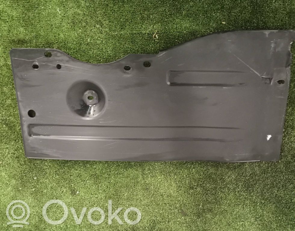 Opel Corsa E Engine splash shield/under tray 