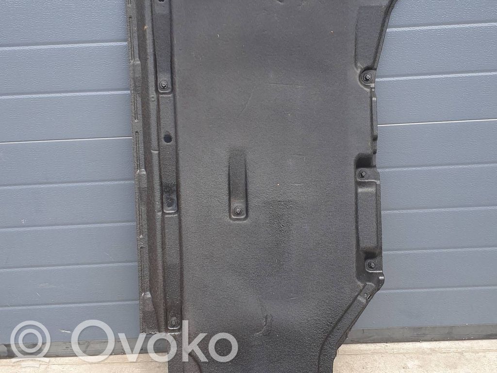 Audi A4 S4 B9 Osłona boczna podwozia 