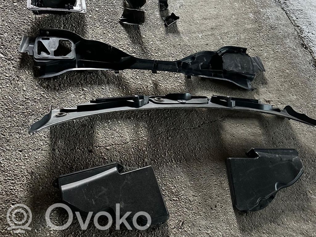 BMW M3 e92 Wiper trim 
