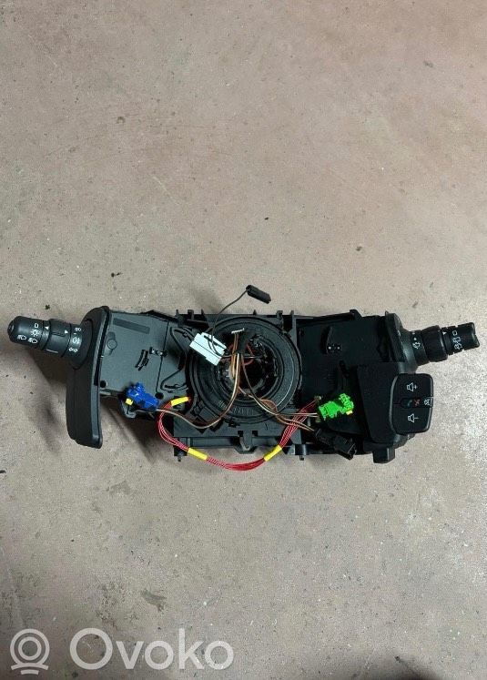 Renault Clio III Airbag slip ring squib (SRS ring) 