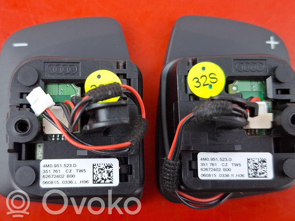 Gear shift switch/knob   4M0951523D