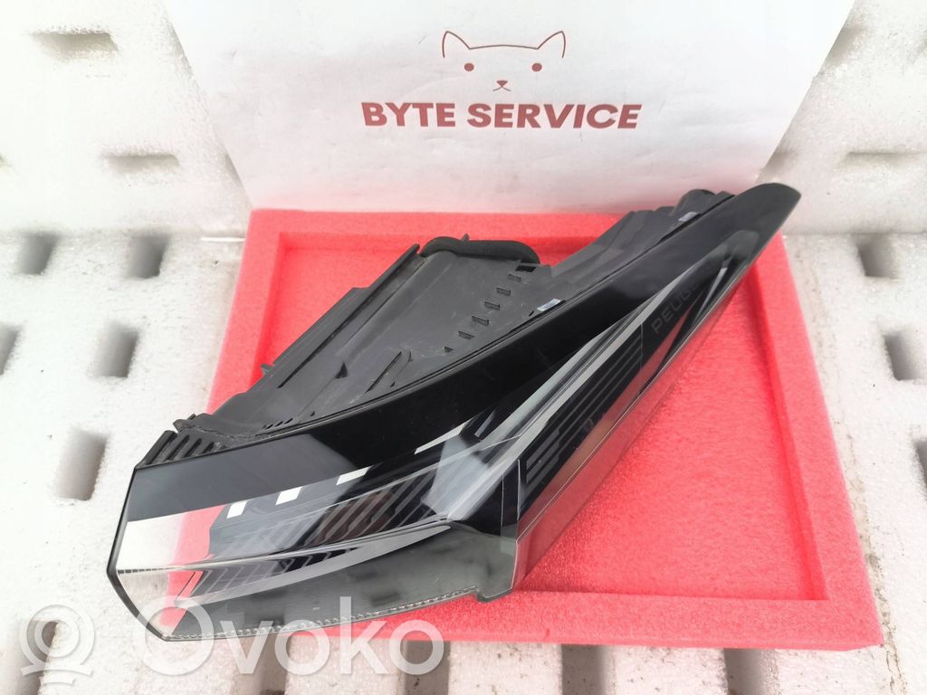 Peugeot 308 Rear/tail lights 