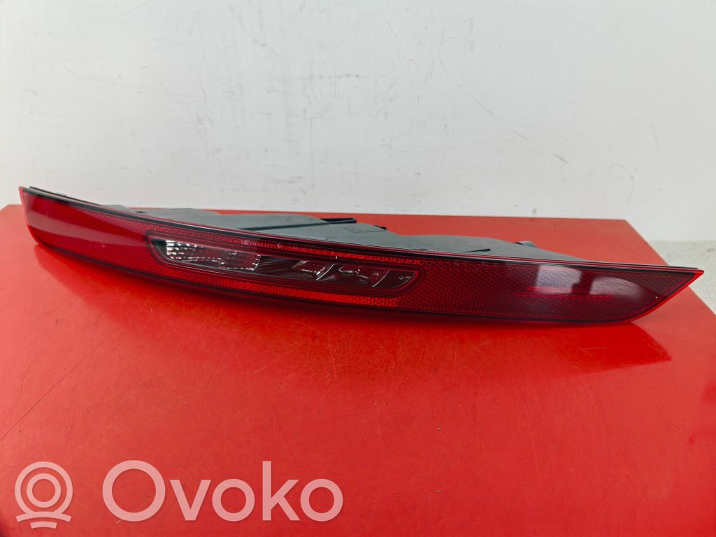 Lampa tylna   95B945726T