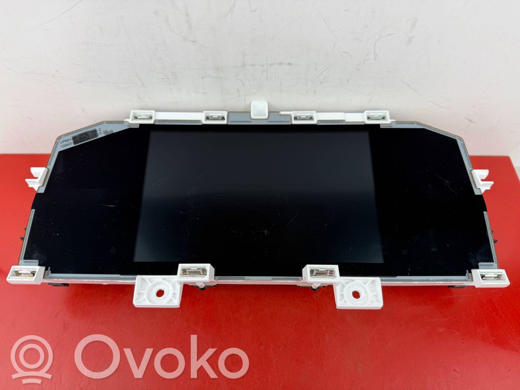 Volkswagen Polo VI Speedometer (instrument cluster) 