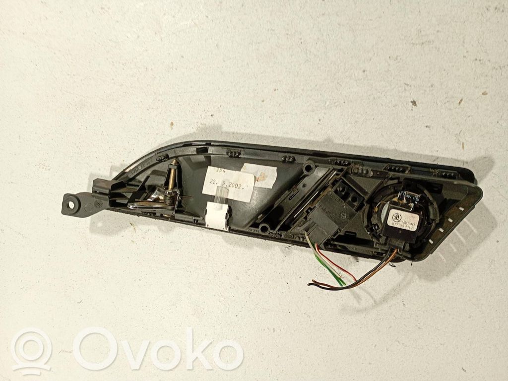 Skoda Superb B5 (3U) Front door interior handle 