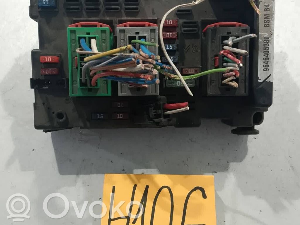 Peugeot 406 Fuse module 