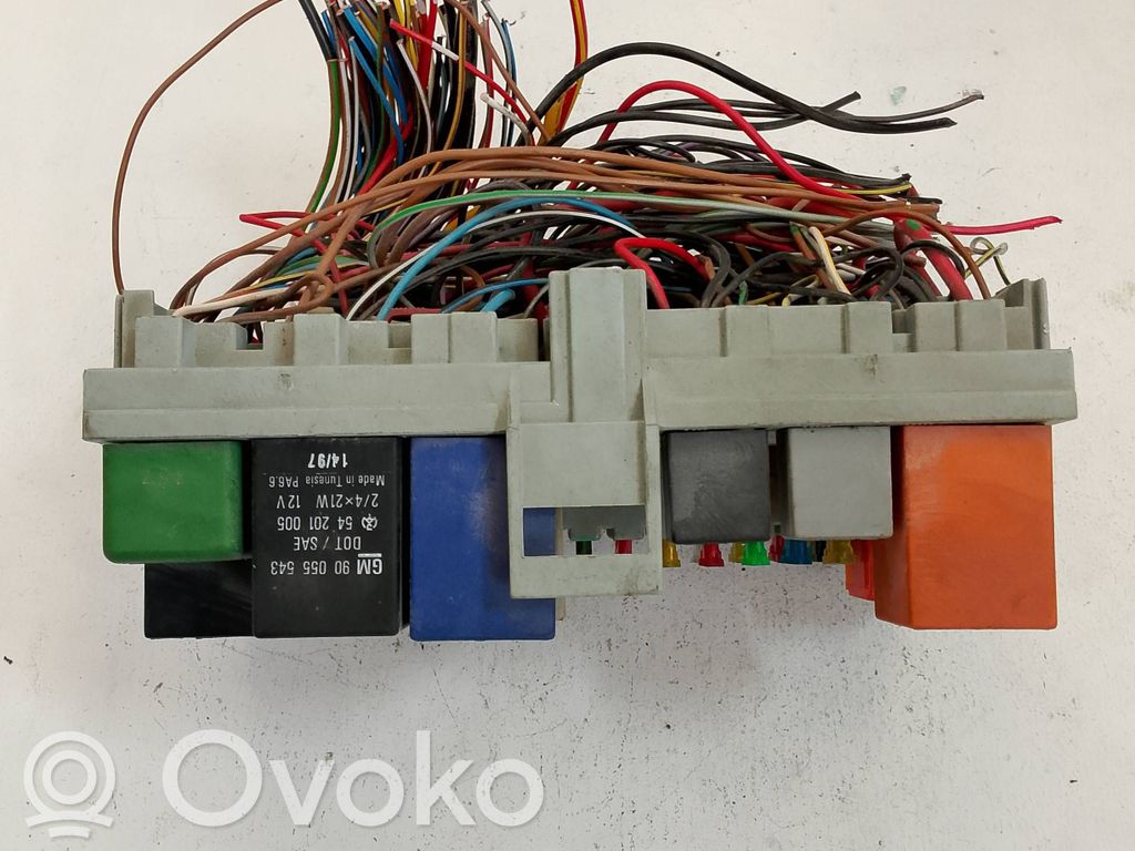 Skrzynka bezpieczników / Komplet   900559